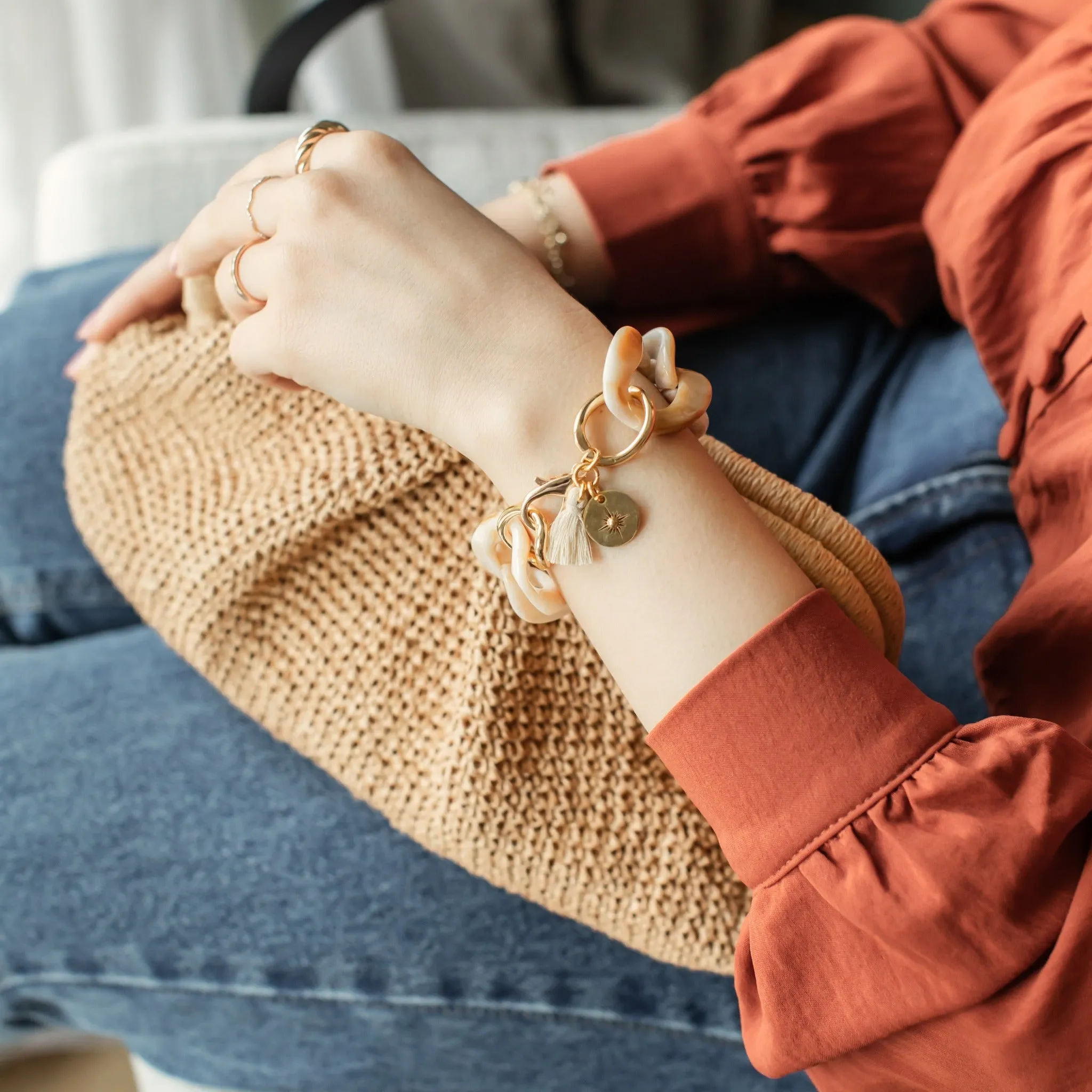 Acrylic Bone Link Bracelet