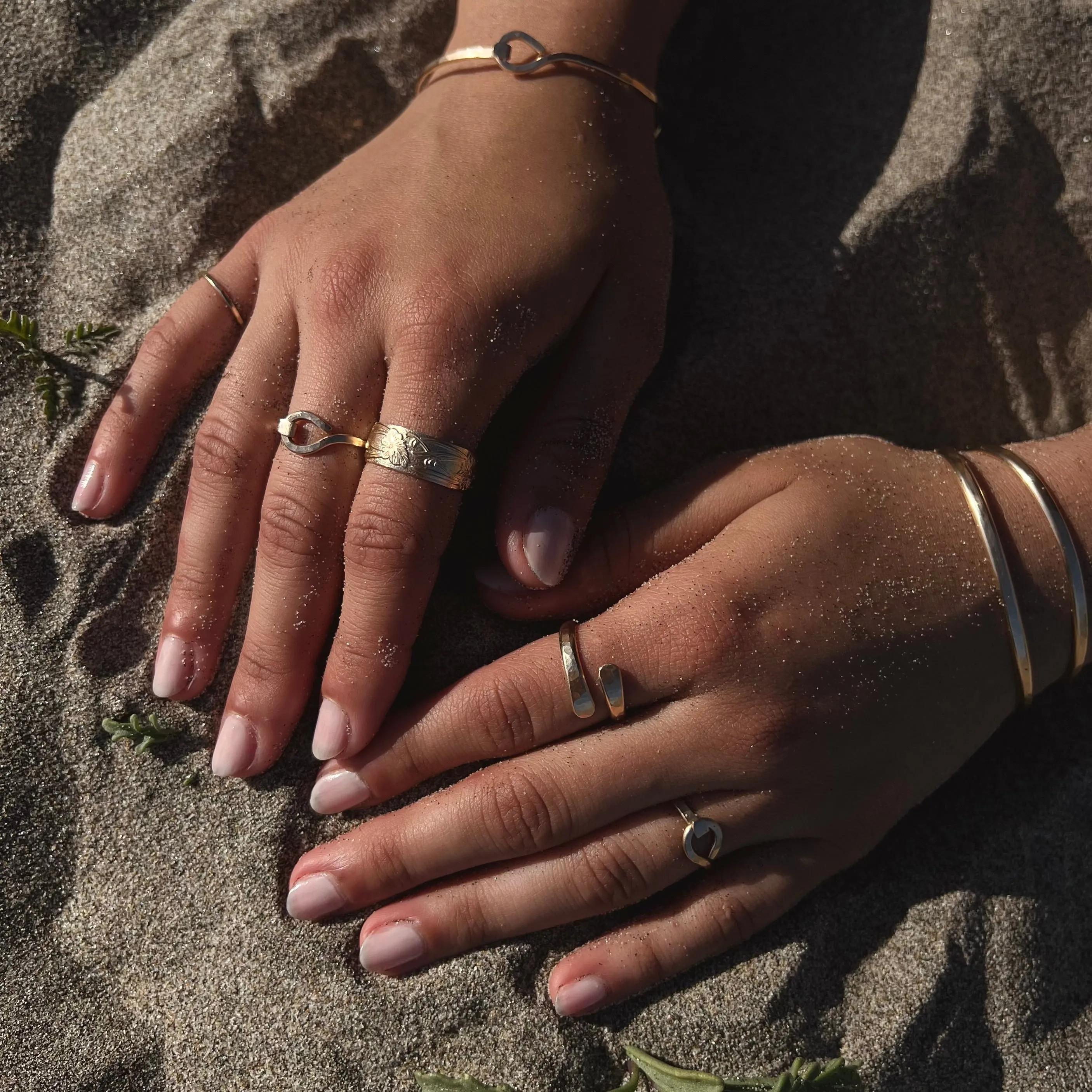 PEONY CIGAR BAND RING