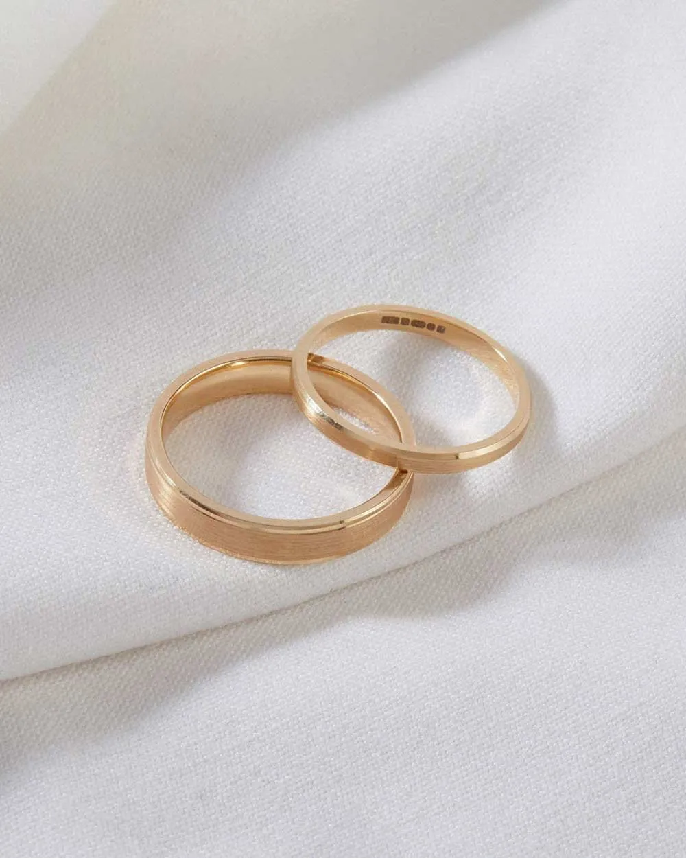 Solid Gold Bevelled Edge Ring - 2mm Band